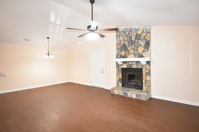 Photo - 2 Bedroom and 2 Bath Condo (No Pets)