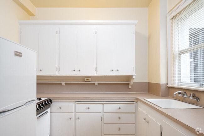 Photo - Sheridan Apartments