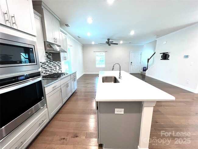 Photo - 216 Emmett Dr