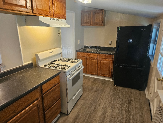 Photo - 305 Buttonwood St Townhome
