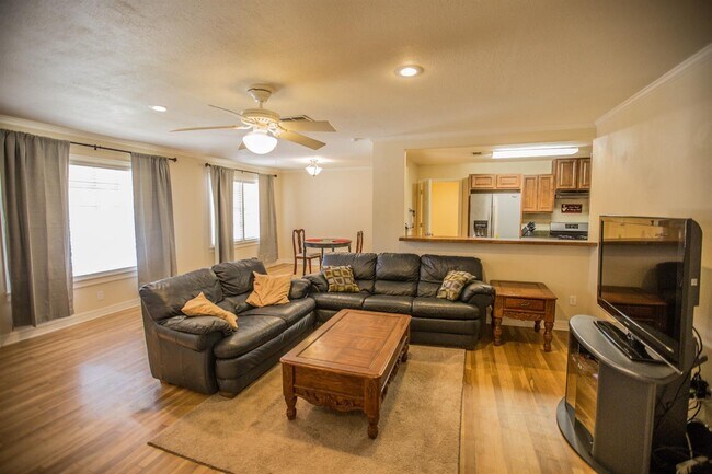 Photo - 3314 30th St