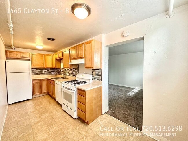 Photo - 1465 Clayton St Unidad B1