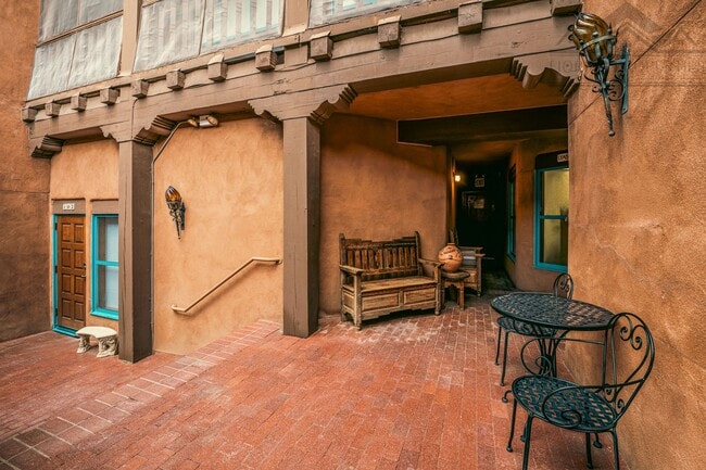 Photo - 211 W Water St Unidad Apt. 309