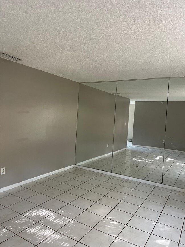 Photo - 116 Paul Revere Rd