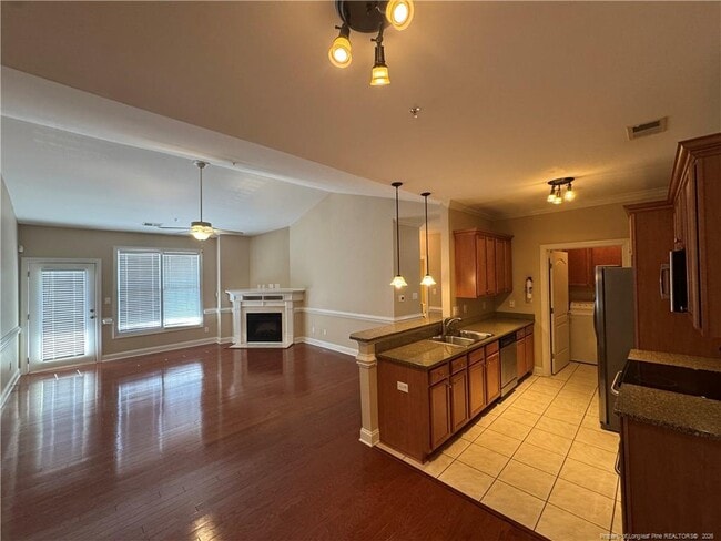 Photo - 210 Fountainhead Ln