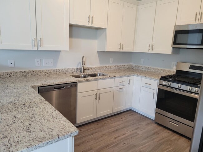 Photo - 214 Briarcliff Ct