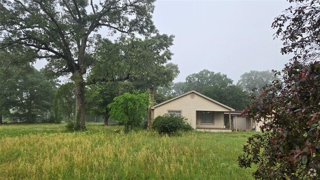 Building Photo - 7964 State Hwy 146 S Rental