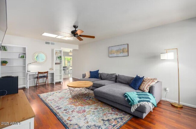 Photo - 2351 E Pebble Beach Dr