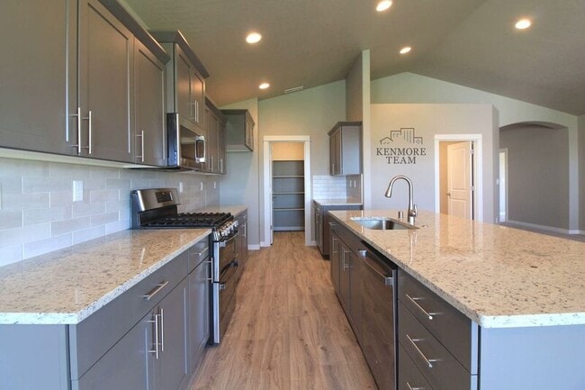 Photo - 4718 Philippi Dr