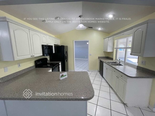 Photo - 4228 SW 15th Pl