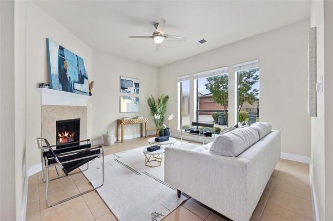 Photo - 405 Penny Kathleen Ct