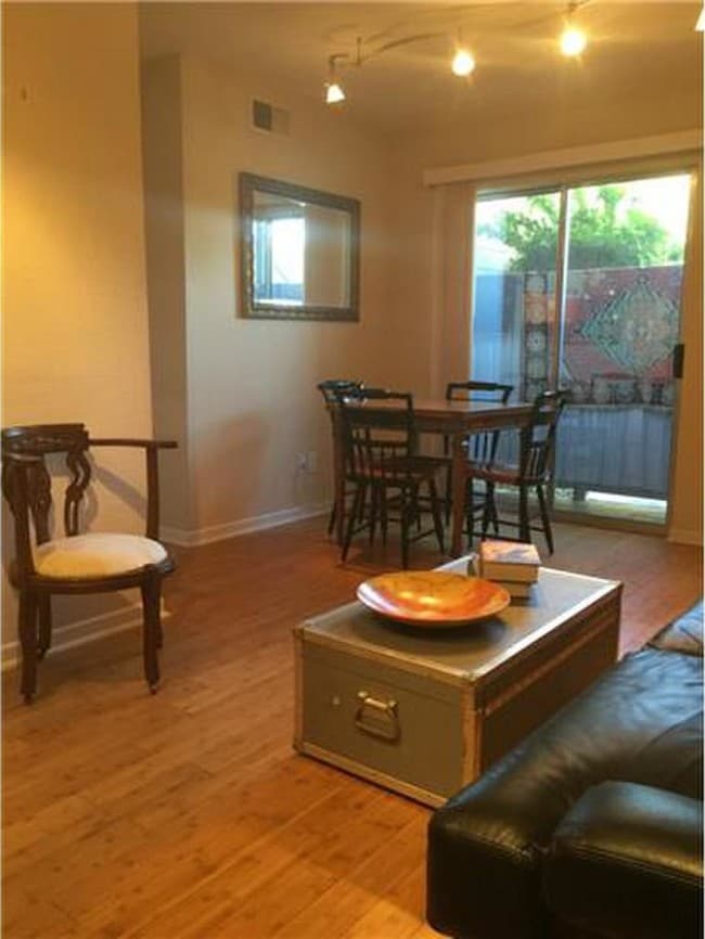 Private Porch - 3204 Manchaca Rd Unit 407