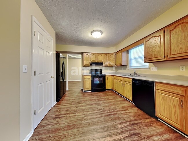 Photo - 773 Ginger Ridge Dr