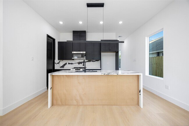 Photo - 3920 Aledo St