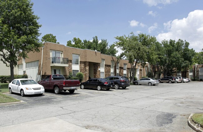 Photo - Willow Creek Condominiums