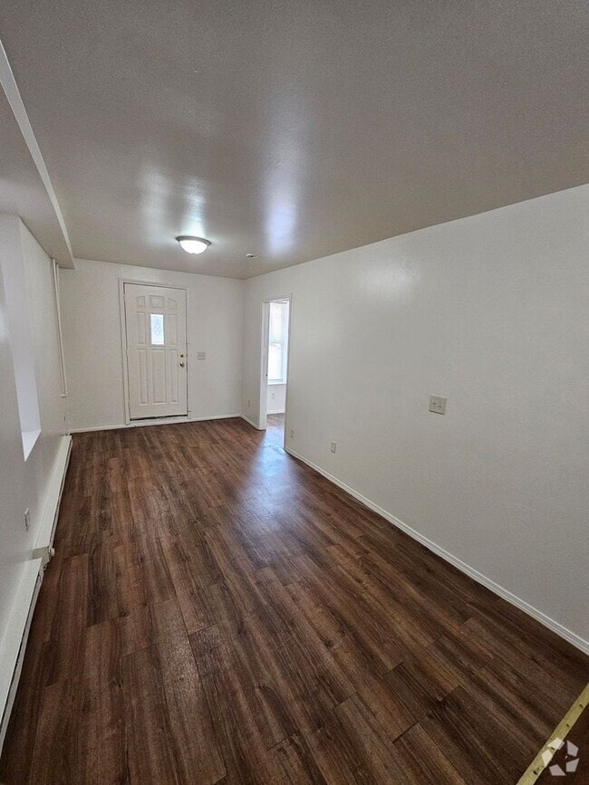 Building Photo - 2031-2033 S 15th Pl. Rental