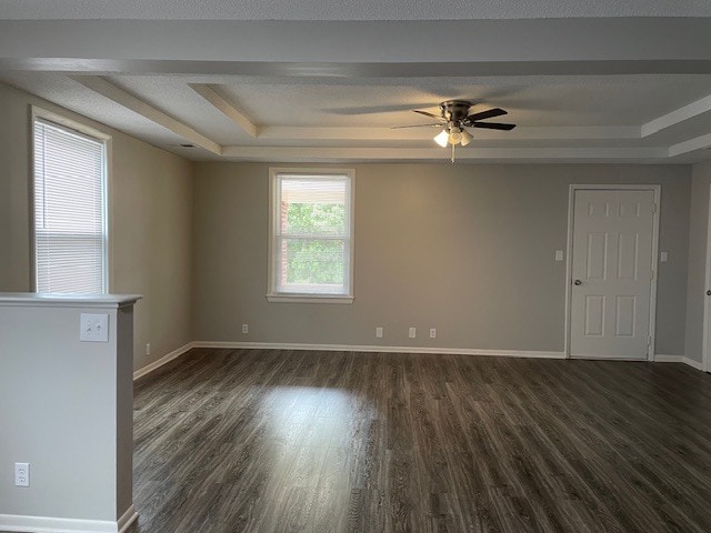 Living Room - 521 Benton Blvd Unit Benton #2