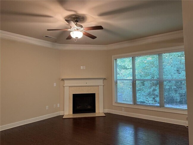 Photo - 3160 Cross Creek Dr
