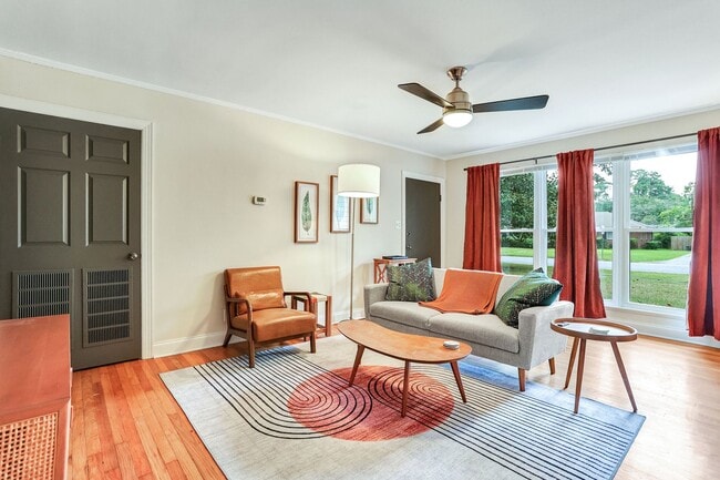 Photo - 53 E 66th St Unit Apartment 1