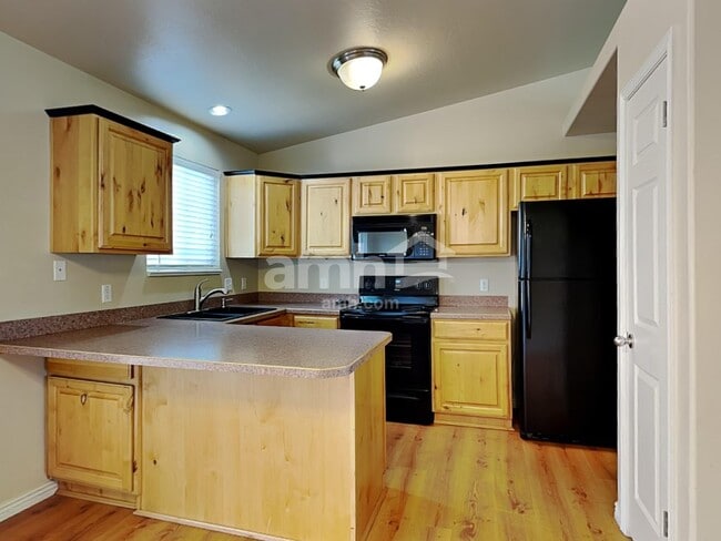 Photo - 1625 E Bateman Way