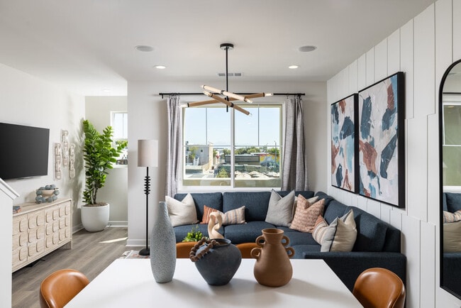 Photo - 111 N 1st Ave