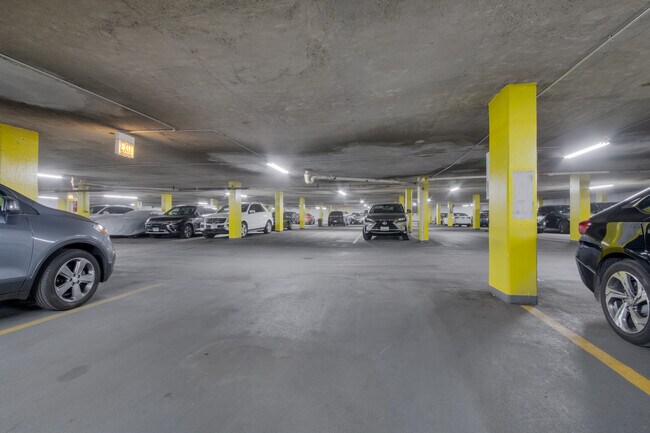 Photo - 1636 N Wells St Unit 3414