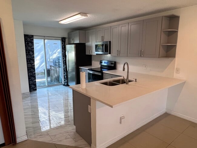 Photo - 3651 N Goldenrod Rd Unit Winter park