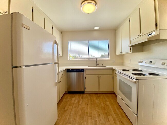Photo - Comfortable 2-Bedroom Condo for Rent!