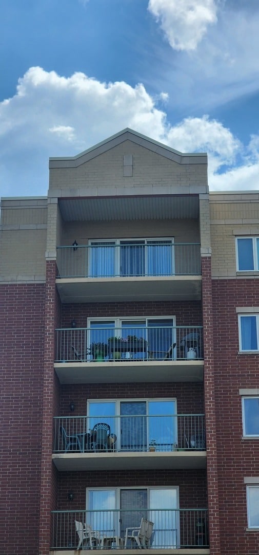 Building Photo - 7400 Lincoln Ave Unit 603 Rental