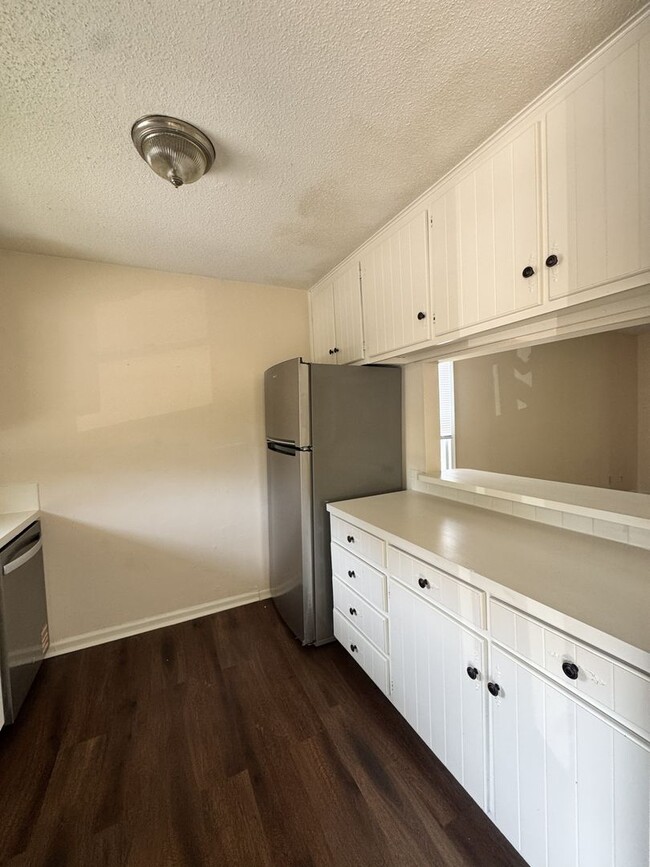 Photo - 155 Stoney Ridge Rd