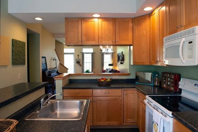 Photo - Beautiful Townhouse in White River Junction