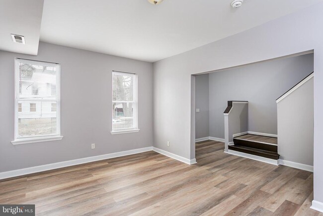 Photo - 3021 Wolcott Ave Townhome