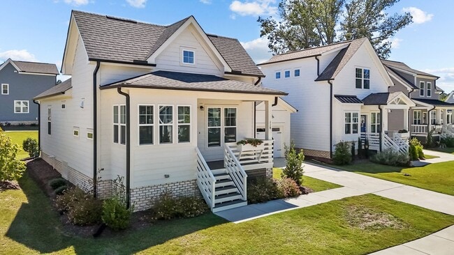 Photo - 118 Cottage Way
