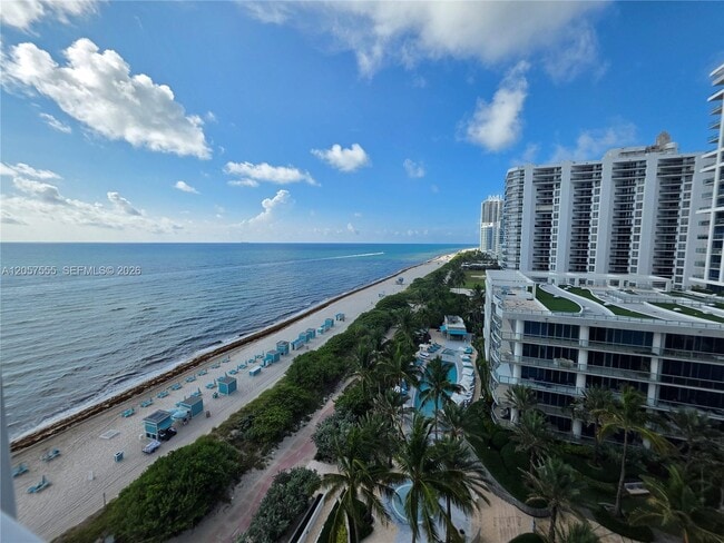 Photo - 6801 Collins Ave Unit 1020 Door 1006 Leal