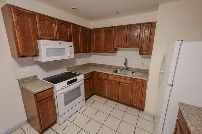 Photo - 17 Winter Pl Unit 3