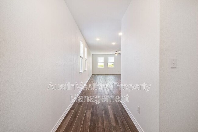 Photo - 1008 Moose Rd