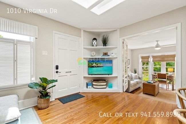 Photo - 1010 Virginia Dr