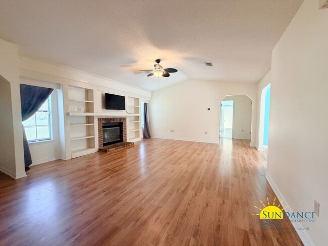 Photo - 1151 Rhonda Dr