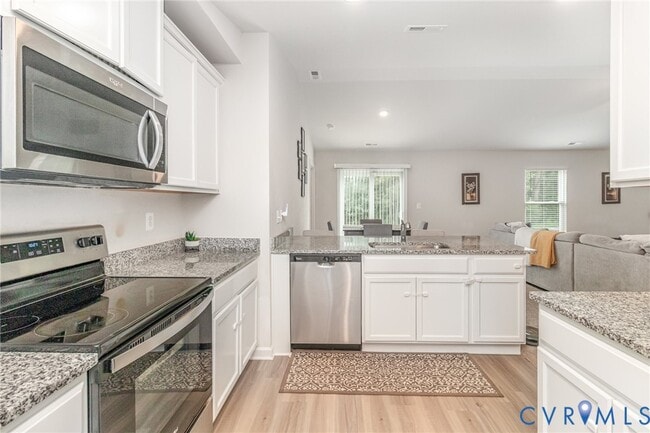 Photo - 7903 Honeybee Ct
