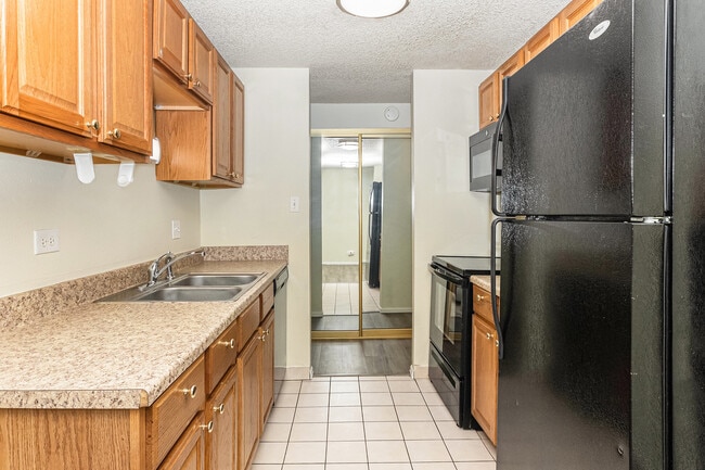 Photo - 2375 S Linden Ct