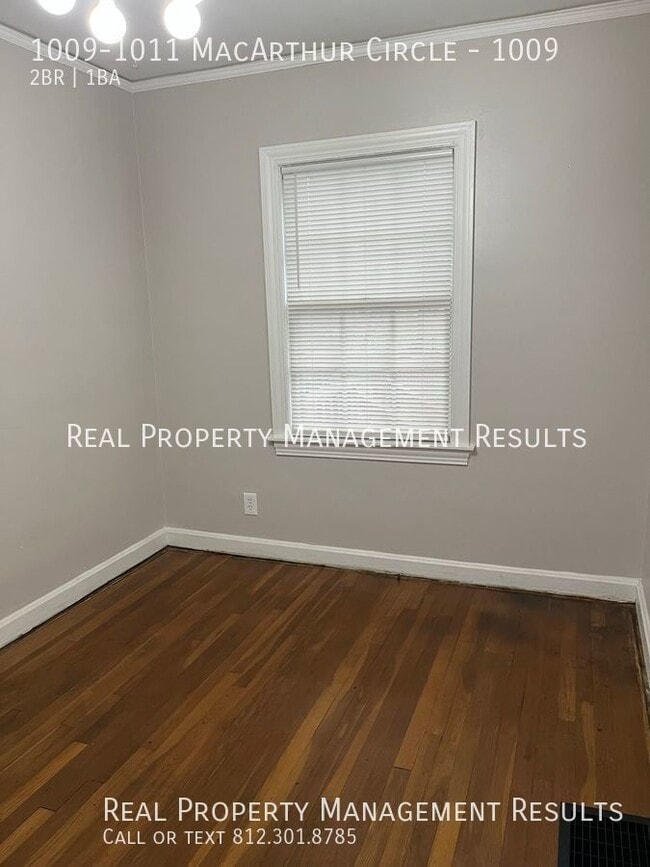 Photo - 1009-1011 MacArthur Circle-1009 Unit 1009