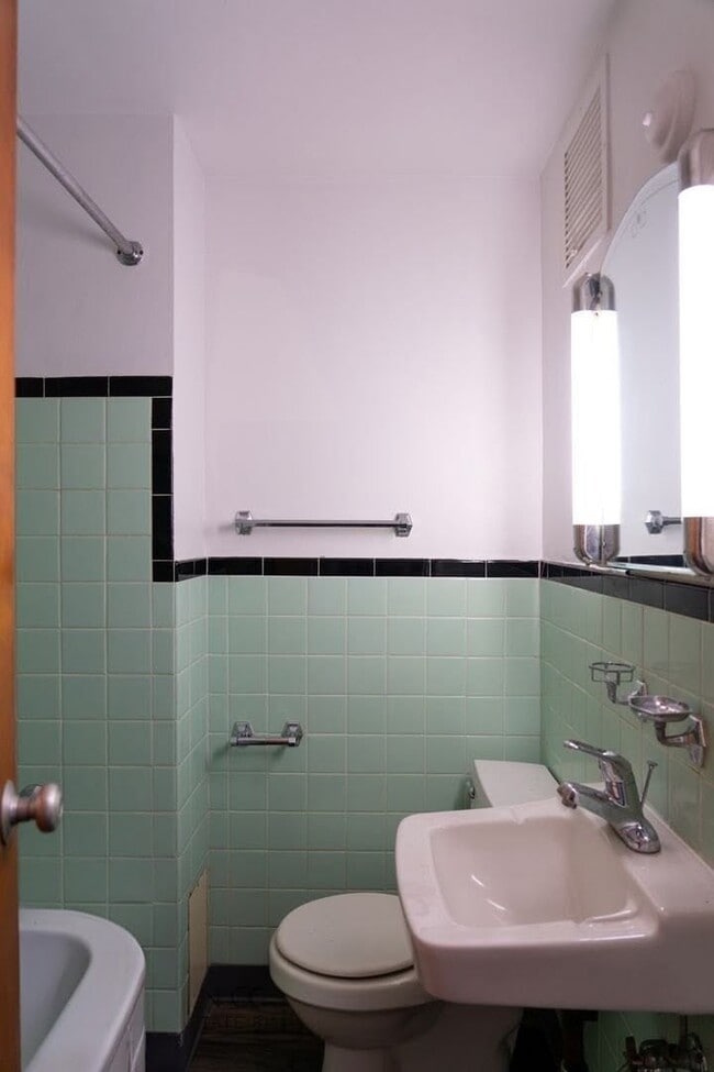 Photo - The Avenue apartments