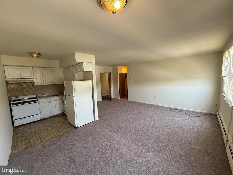 Photo - 910 Fox Chase Rd Condo Unit 16