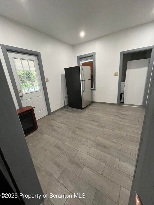 Photo - 2120-2122 Belmont Terrace