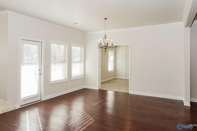 Photo - 238 Balota St