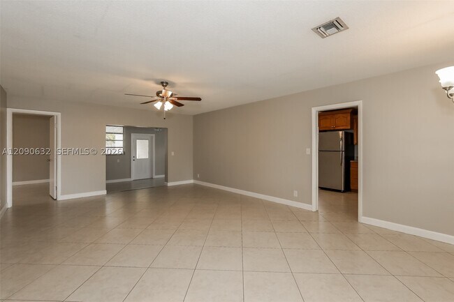 2200 N 55th Ave