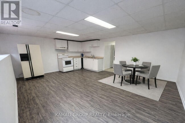 Photo - 38 Mayfair Dr