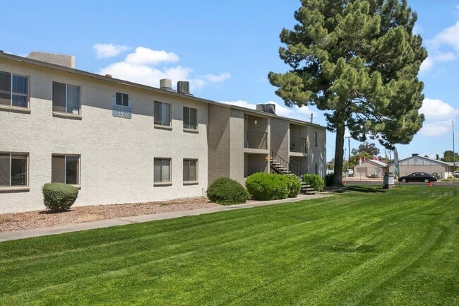 Photo - Palm Crest at Station 40