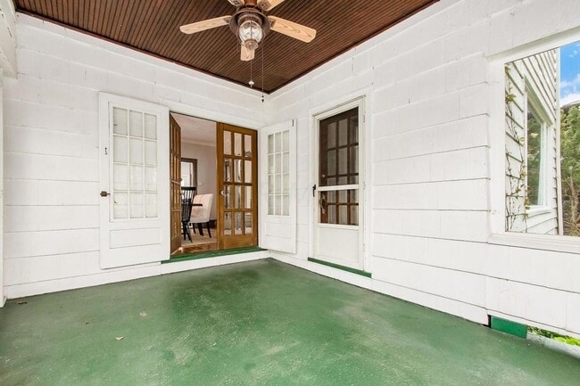 Photo - 2074 Iuka Ave