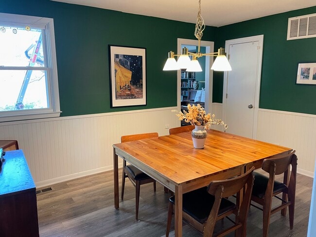 Photo - 1001 Belmont Dr